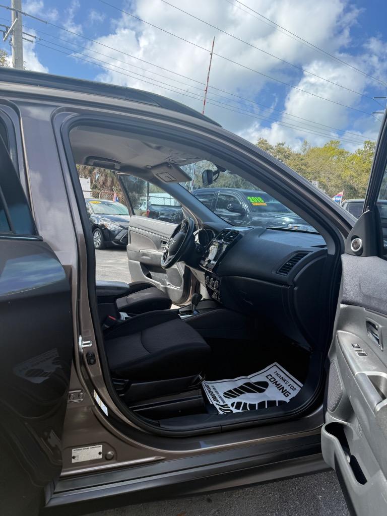 2018 Mitsubishi Outlander Sport SEL - Photo 7